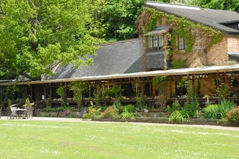 Whinstone View's restaurant and lawn in Great Ayton